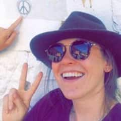 Anne Airbnb guest profile